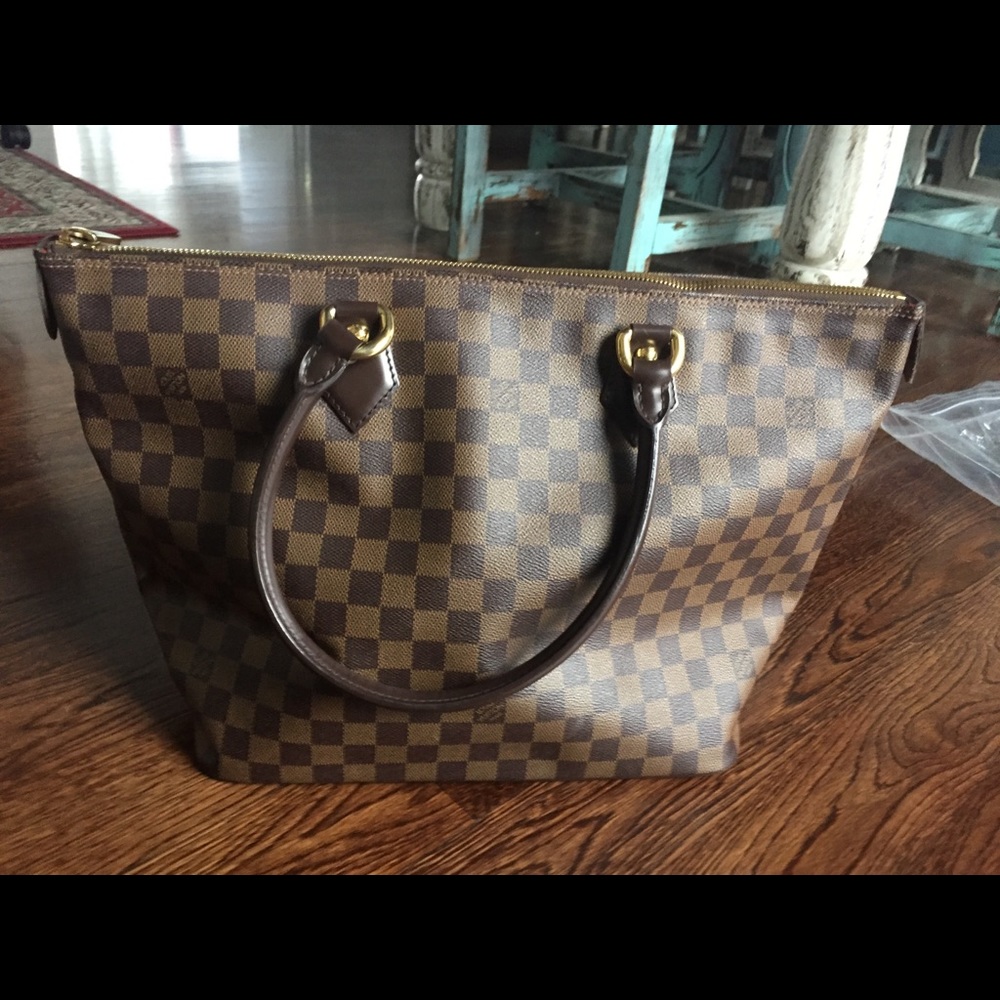 Louis Vuitton Checkered Bag DISCONTINUED/AUTHENTIC